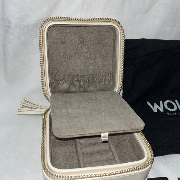 Vintage Lusterloc Wolf 1834 Ivory Quilted Leather Jewelry Box Bag & Pamphlet - Picture 3 of 11